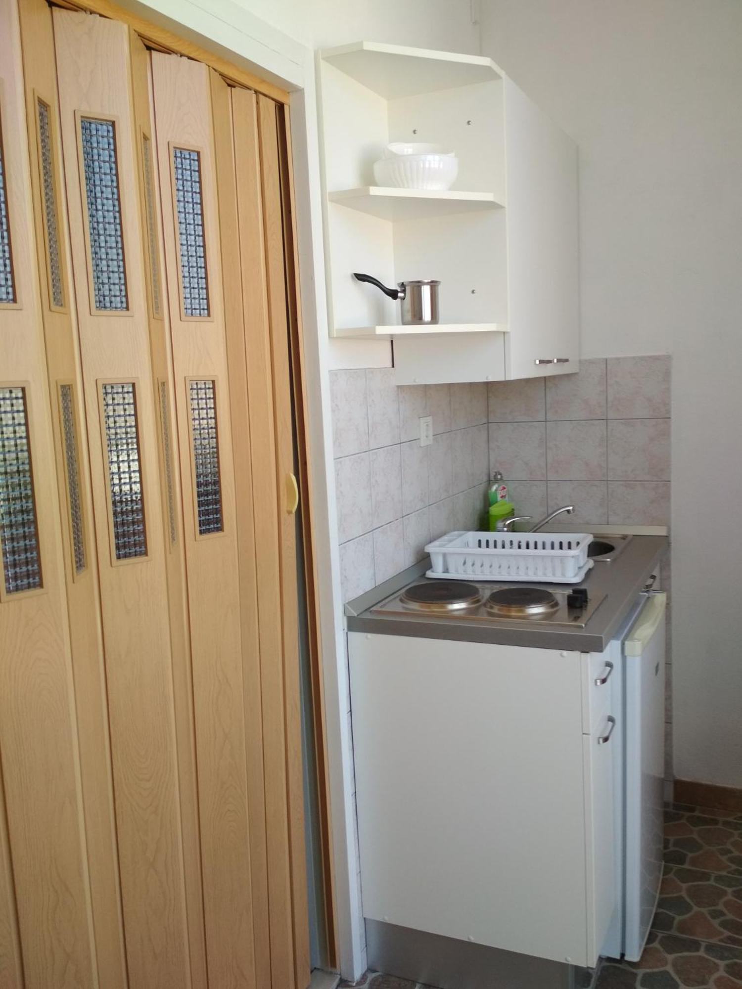 Apartmani Carevic 巴什卡沃达 外观 照片